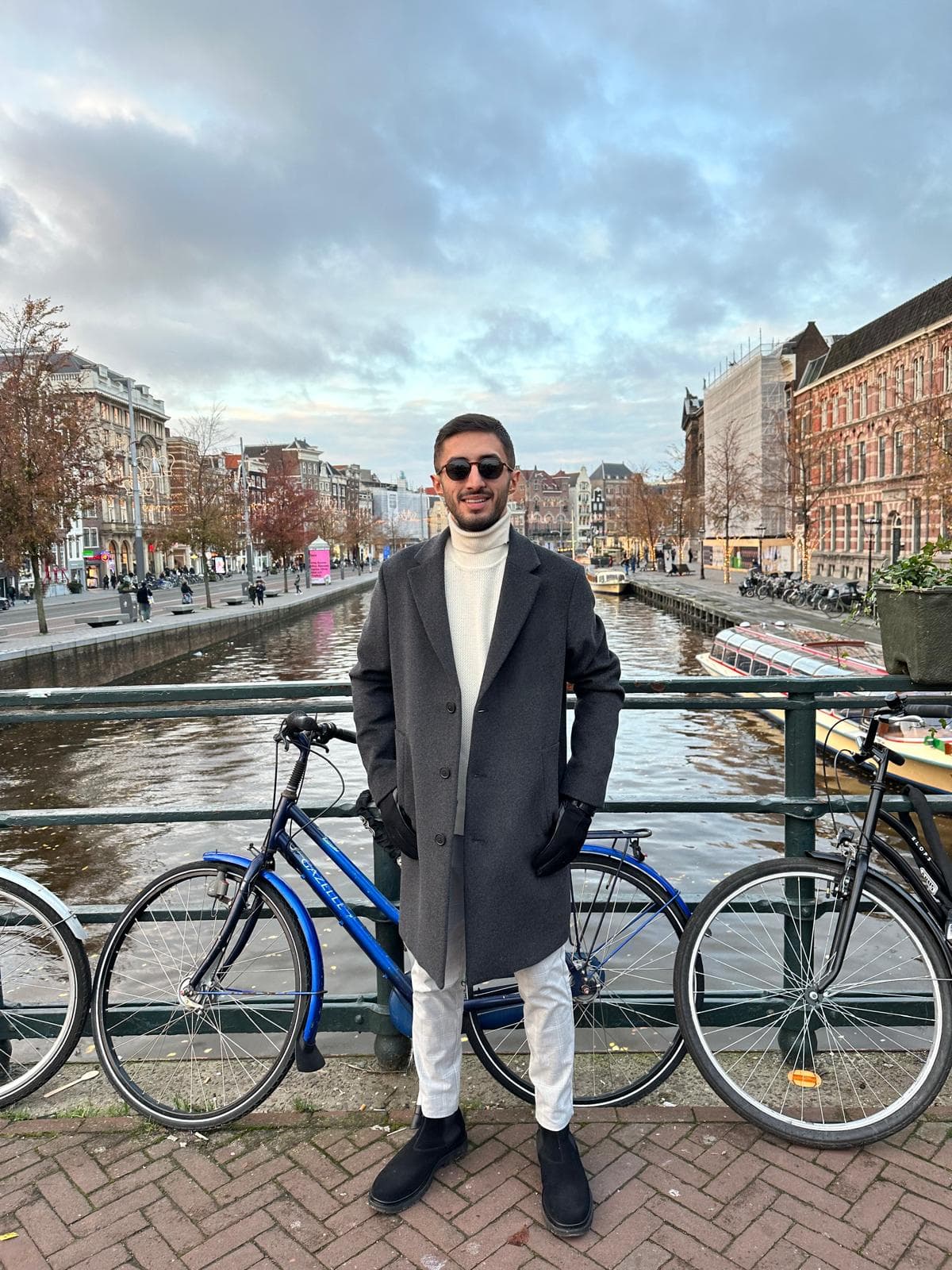 Emre Maviş portre fotoğrafı